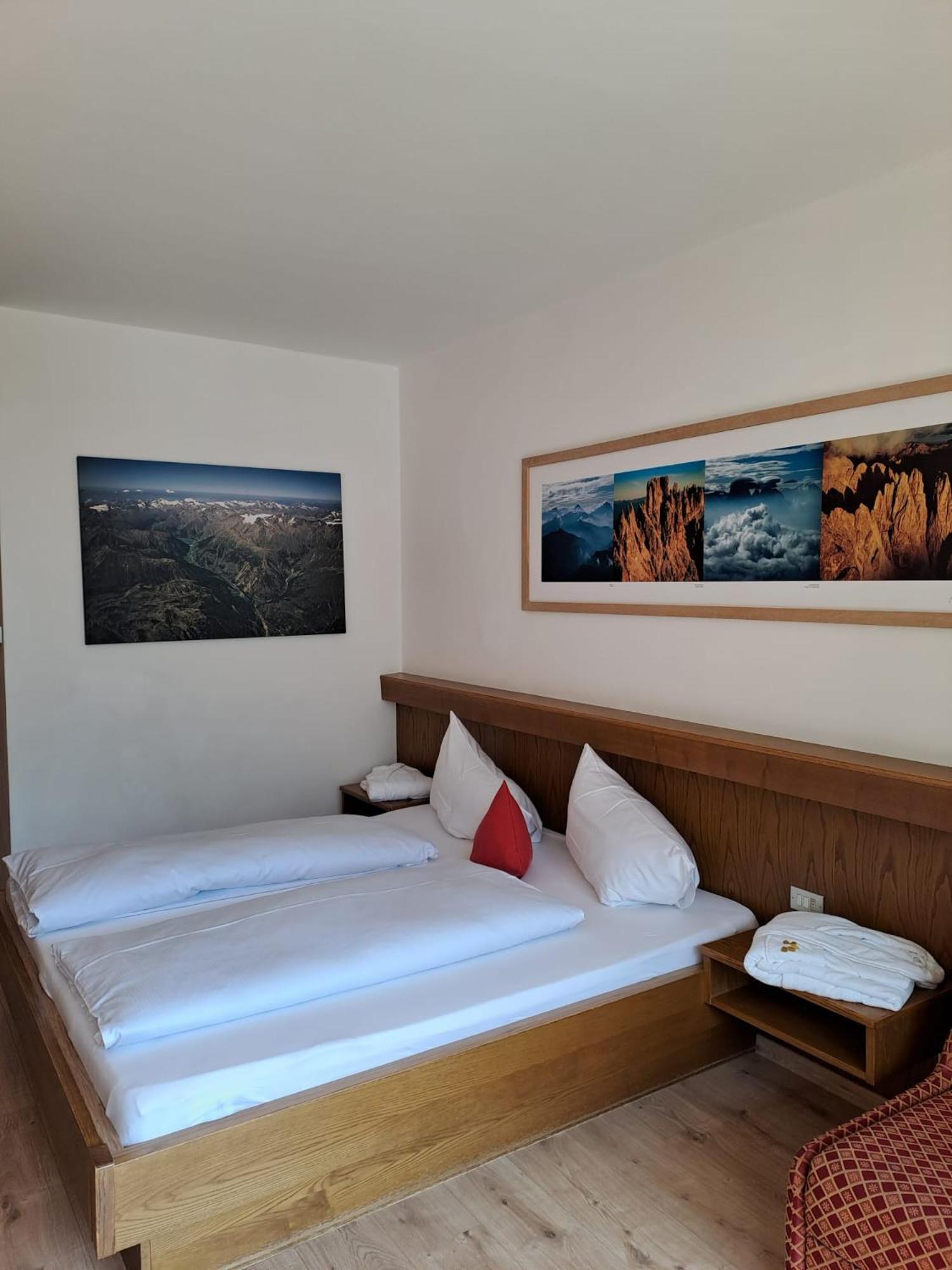 Smart Hotel Firn Madonna  Exteriör bild