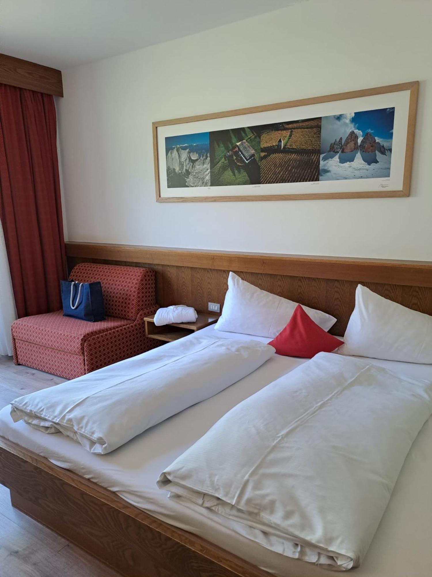 Smart Hotel Firn Madonna  Exteriör bild